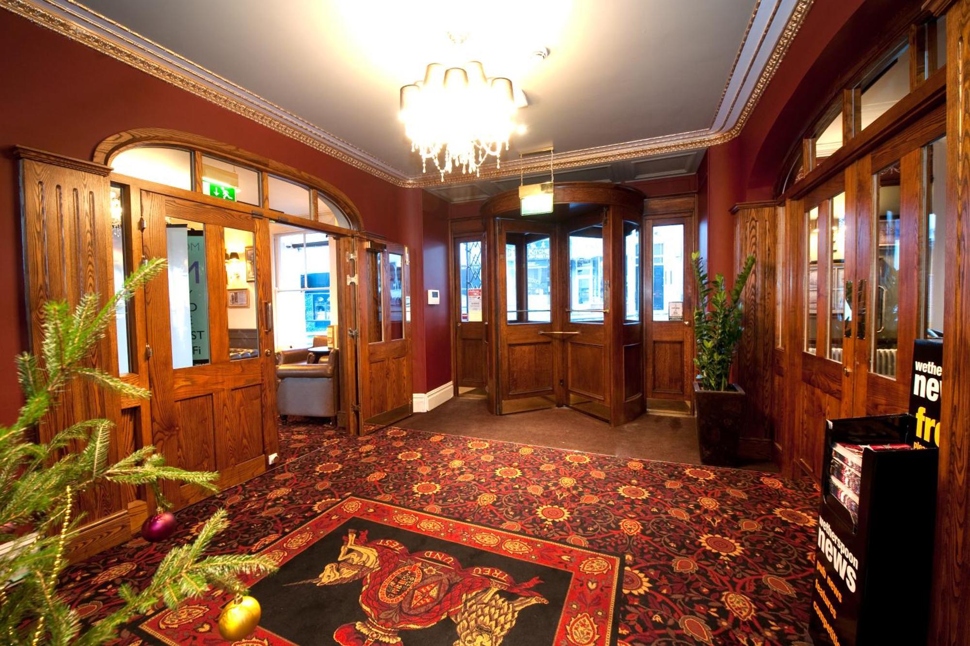 Foley Arms Hotel Great Malvern Esterno foto