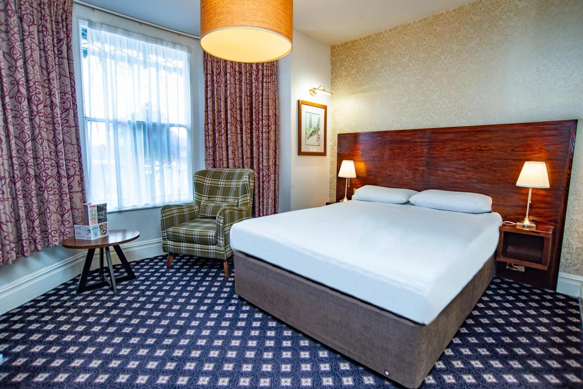 Foley Arms Hotel Great Malvern Esterno foto