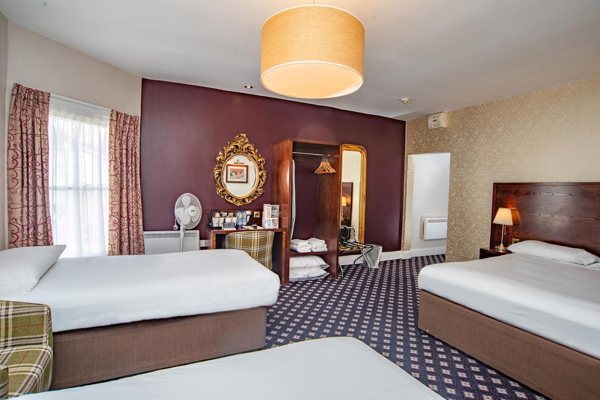 Foley Arms Hotel Great Malvern Esterno foto